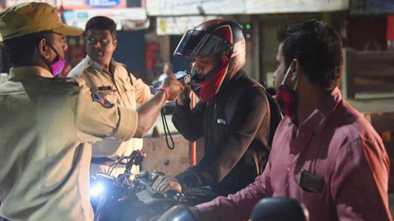 Cyberabad Traffic Police caught 252 persons for drunk driving