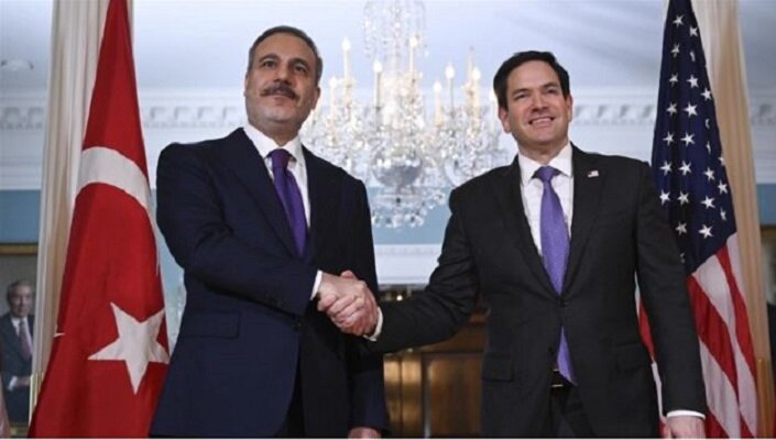 Top US, Turkey diplomats discuss Iran on phone
