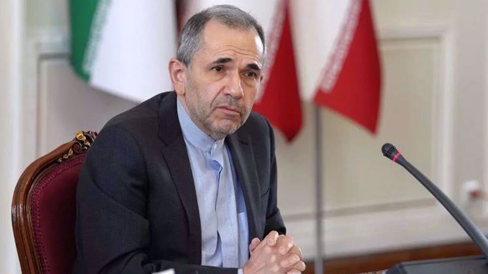 Iran, Armenia should elevate ties to strategic partnership