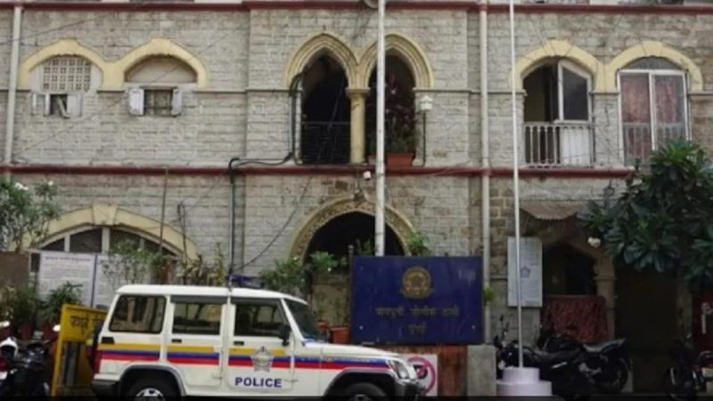 Mumbai Police Receive Hoax Bomb Threat To Blow Up Airport, Taj Hotel