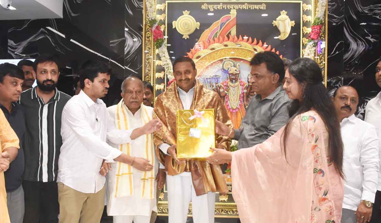 Mukunda Jewellers’ new branch in Chandanagar