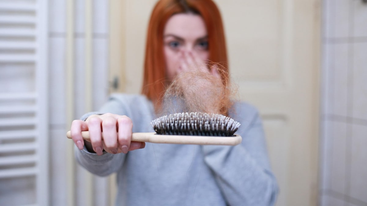 5 Key Nutrients To Combat Postpartum Hair Fall Naturally