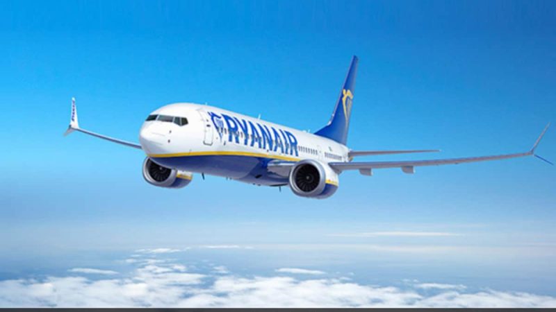 Ryanair Orders Flight Attendants To Return Salary Hike They Received