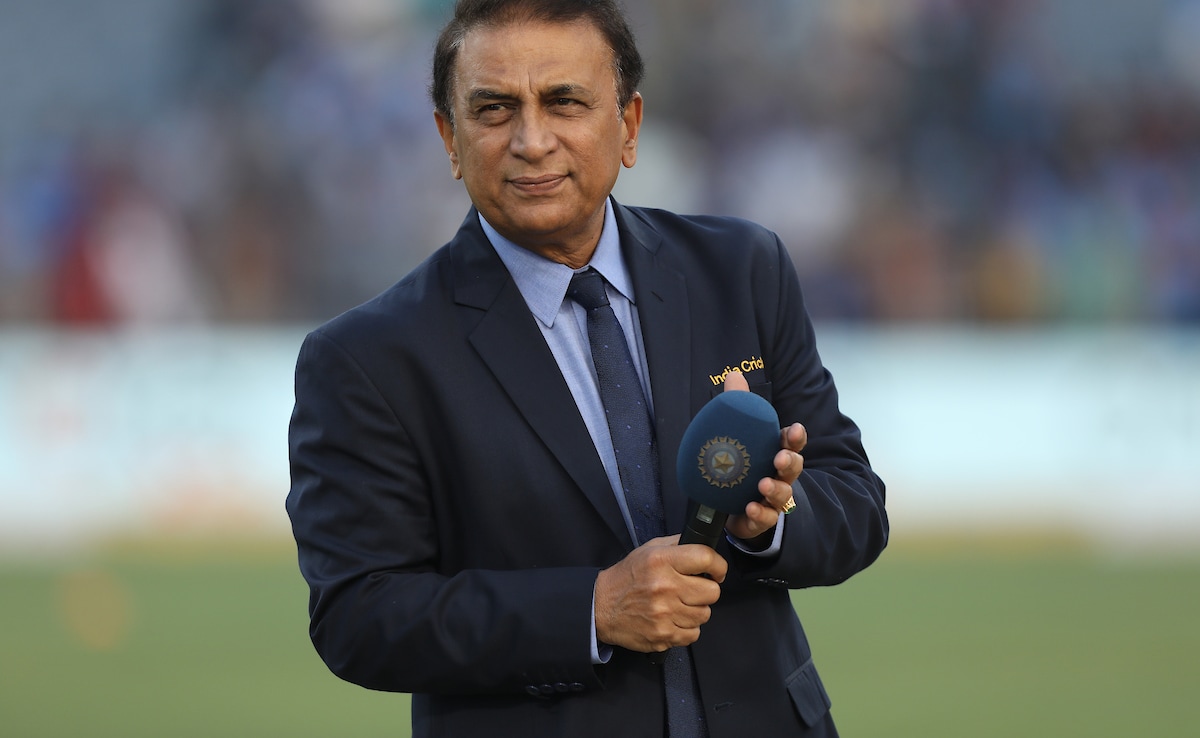 Ex-Pakistan Star Calls Sunil Gavaskar's 'Asia Cup' Remark 'Stupid' Amid Growing Tensions
