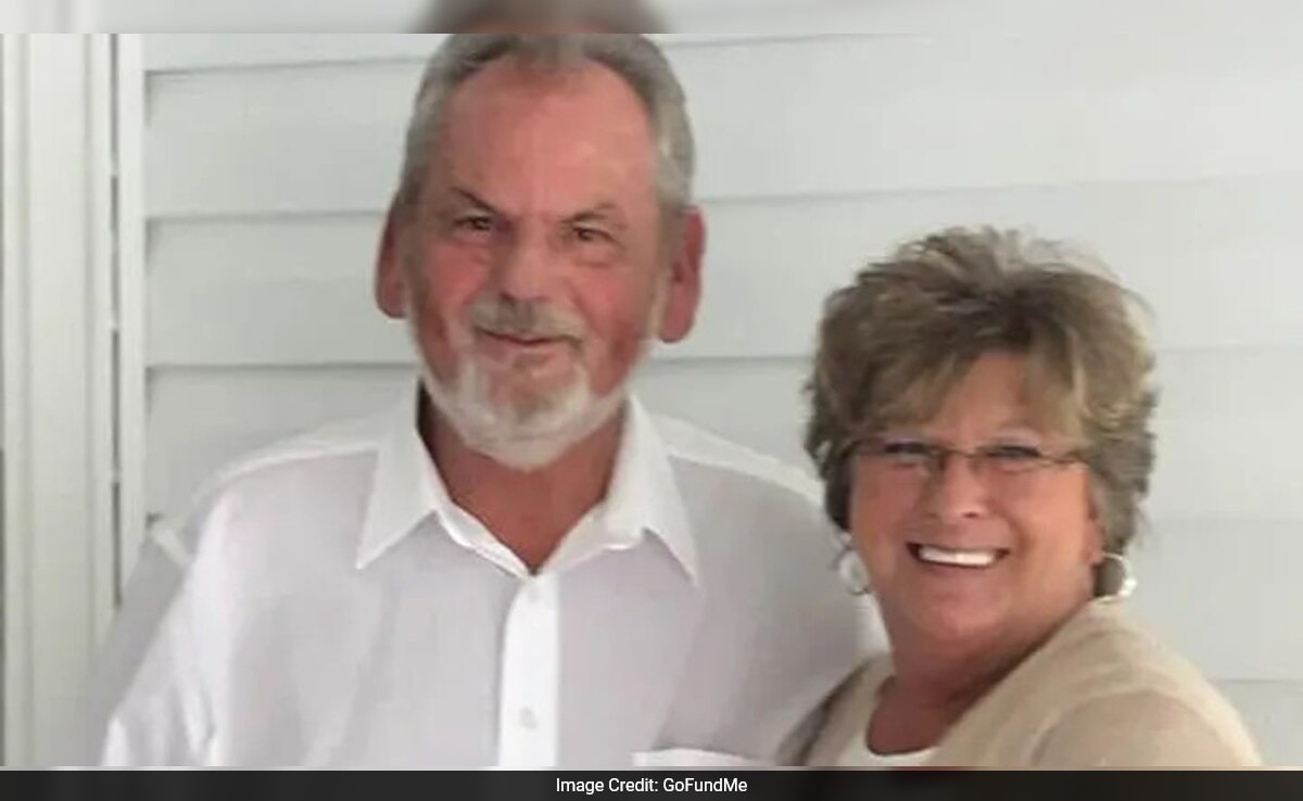US Couple Loses Arms Holding Each Other During Devastating EF-4 Tornado