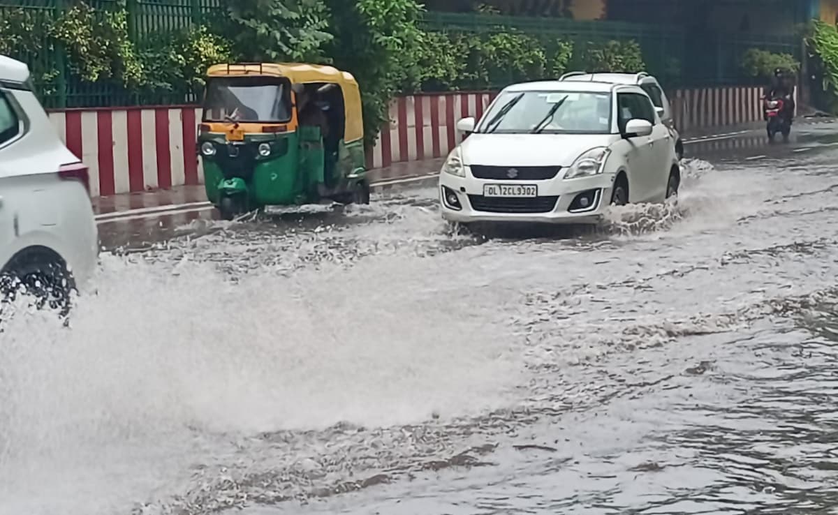 How Delhi Came To A Standstill After 2 Hours Of Unseasonal Rain Today