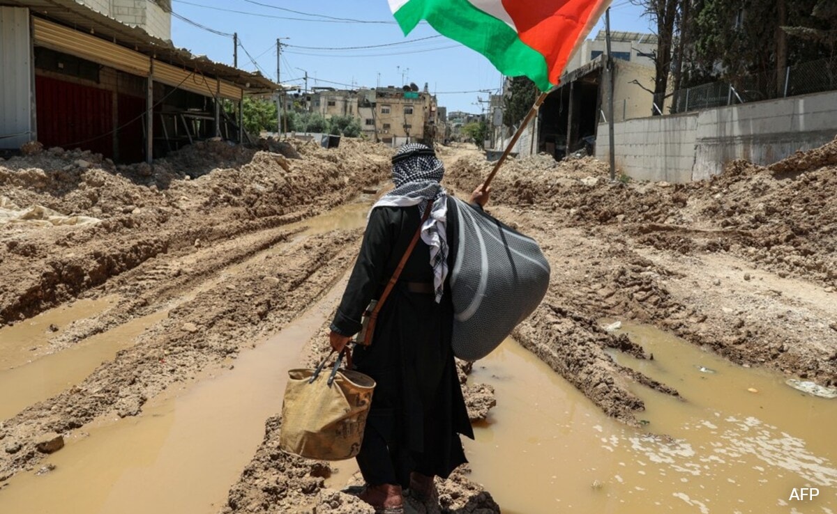 Blog: Gaza: What To Think About When You're Too Tired To Think About War