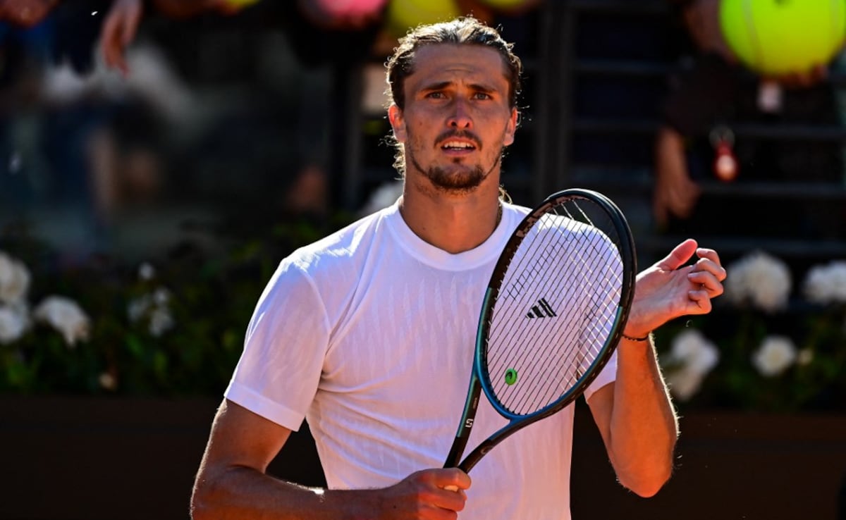 Italian Open: Zverev Cruises Into Last 16, Sabalenka Battles Past Kenin