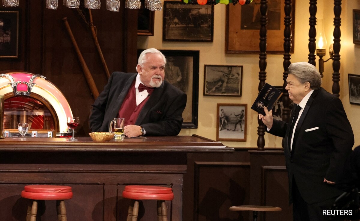 Comic Actor George Wendt, 'Cheers' Barfly Named Norm, Dies At 76