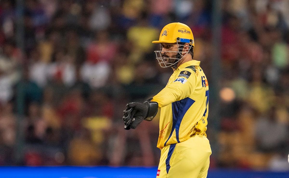 Watch: Dhoni Irked By CSK Star Amid Kohli, RCB Carnage: 'Dekha Hai Kabhi…'