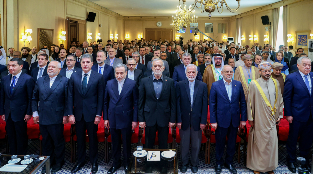 Tehran forum urges promotion of dialogue on key regional issues