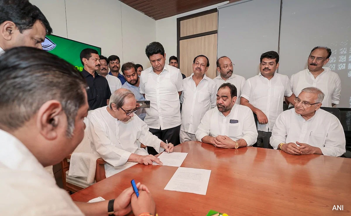 Naveen Patnaik Revamps BJD, Brings Back Political Affairs Committee