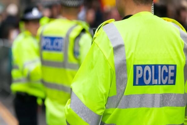 UK police says arrested 4 Iranians for terror allegations