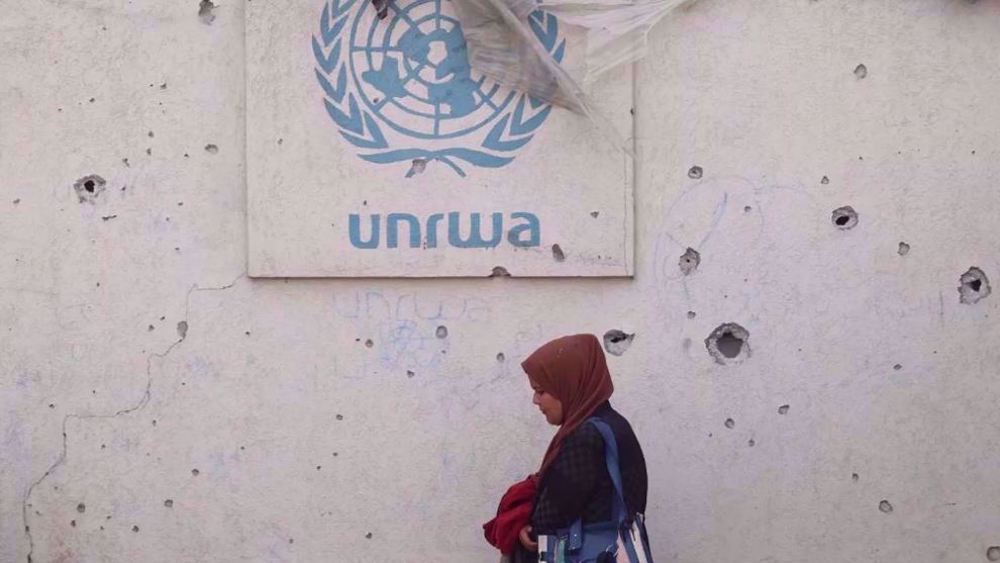 Israeli lawmaker, settlers break into UNRWA facility in east al-Quds