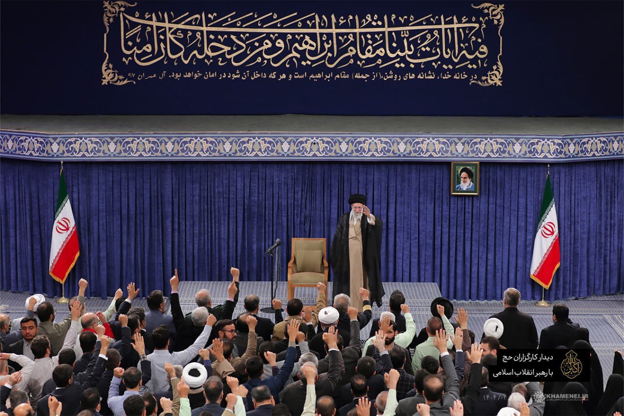 Hajj gathering in favor of humanity, Muslim nations: Leader