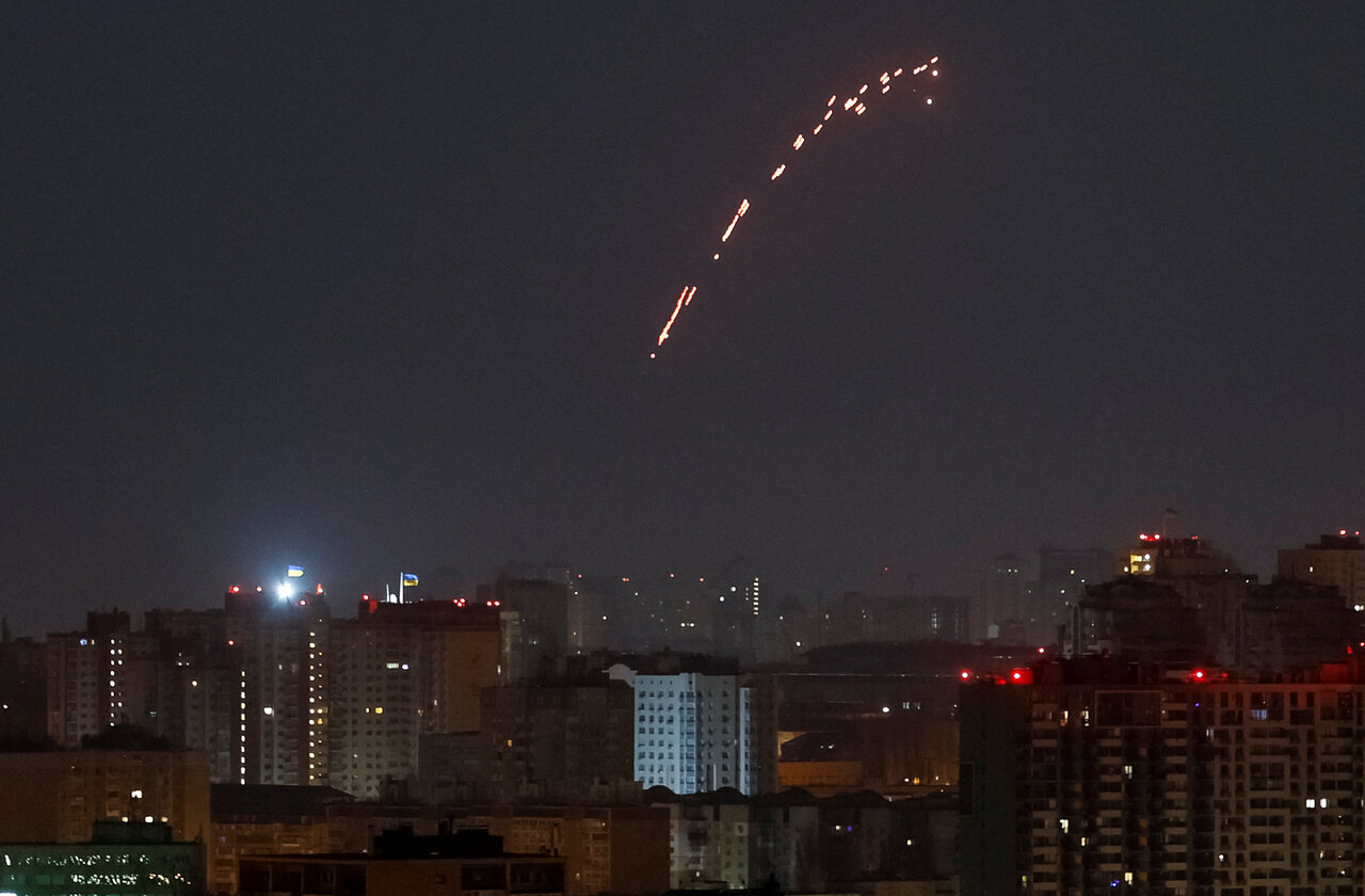 Moscow Airports temporarily closed amid drone attacks