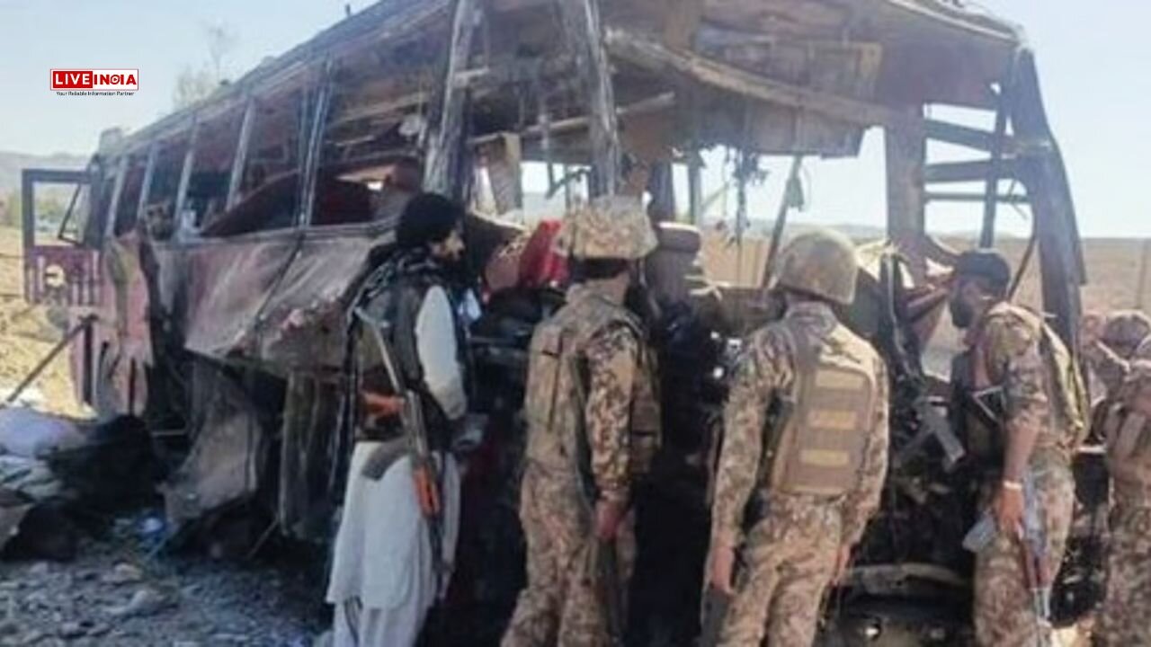 Seven Pakistan army soldiers killed in blast in Balochistan