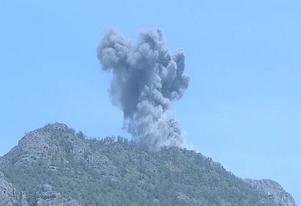Turkey launches airstrike on northern Iraq