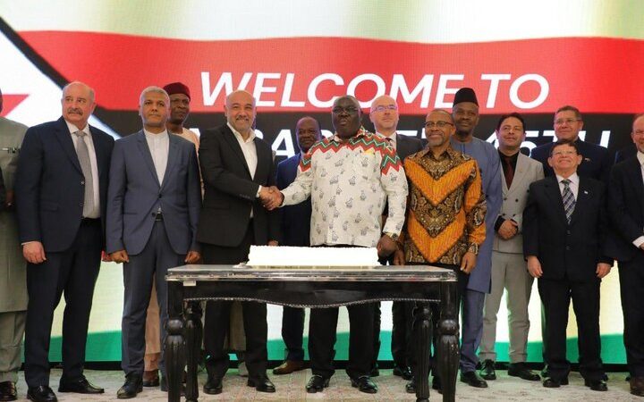 Iran ready to expand all-out cooperation with Zimbabwe