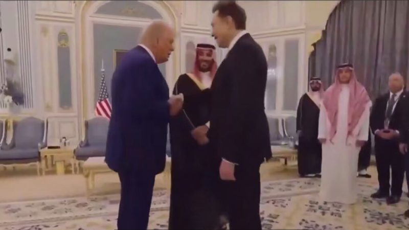 VIDEO: Elon Musk cozies up to MBS, Trump