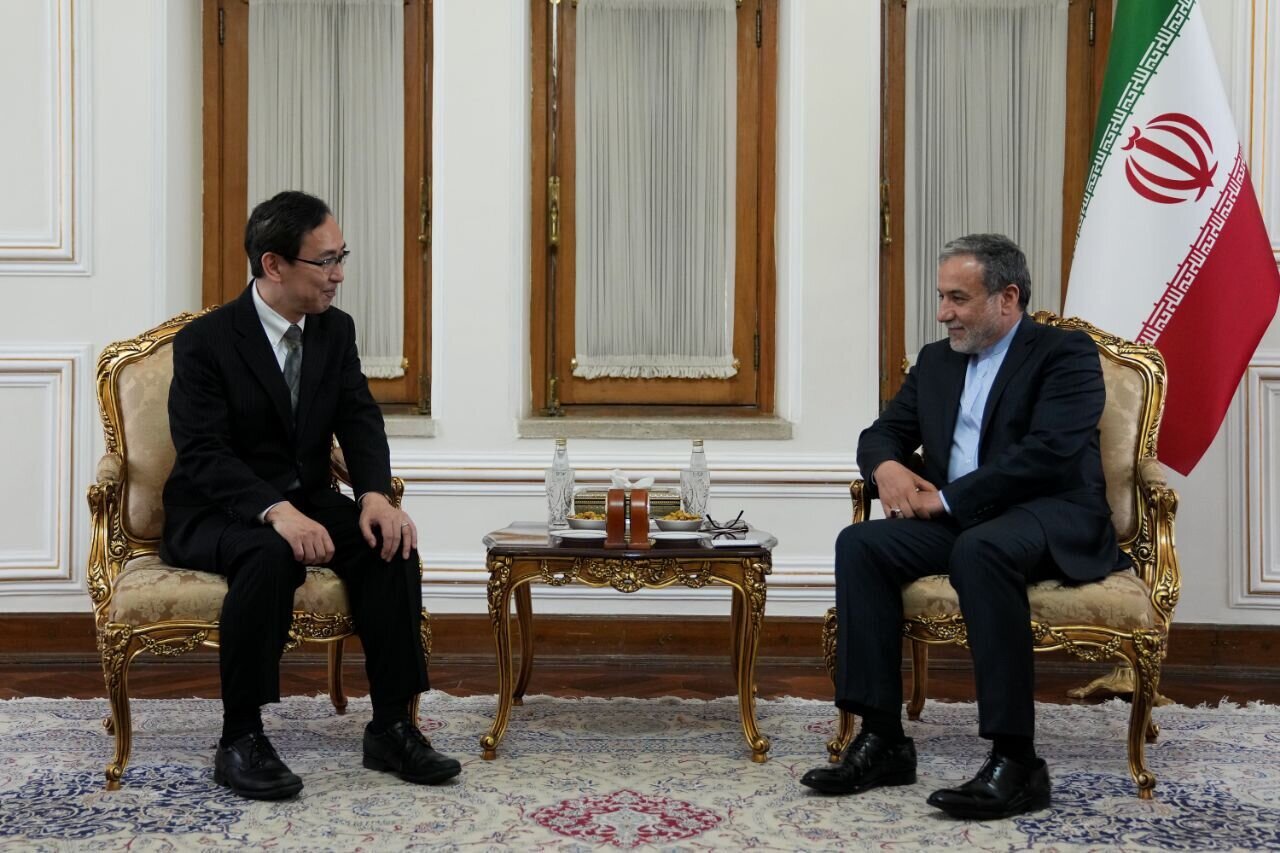 Iran FM Araghchi hails strengthening consultations with Japan