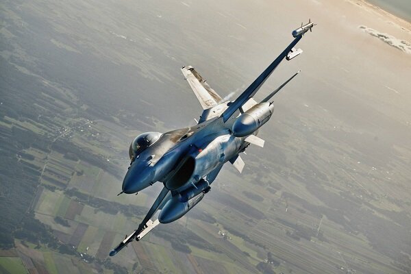 Ukraine 'lost contact' with F-16 during combat, pilot ejected
