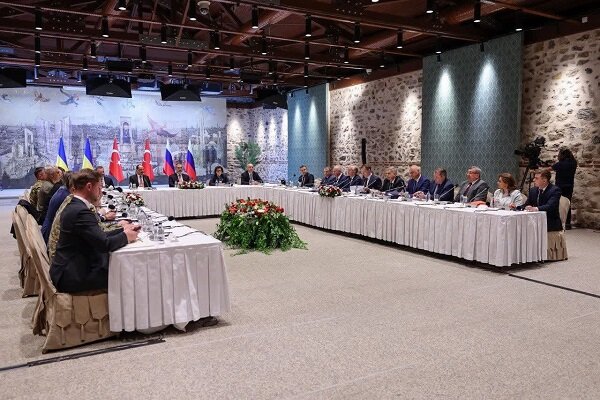Russia says satisfied with talks with Ukraine in Istanbul