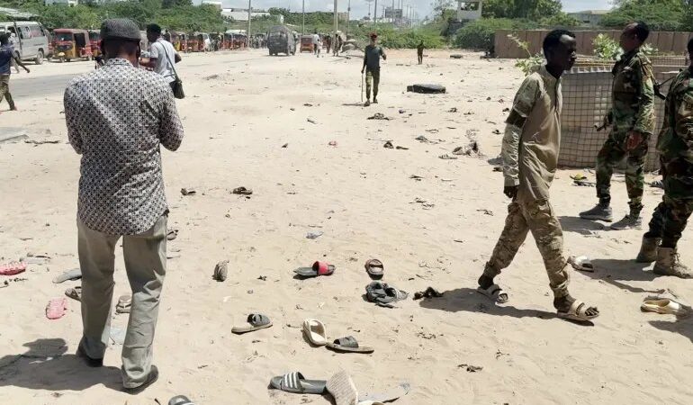 At least 10 reported killed in suicide bomb blast in Somalia