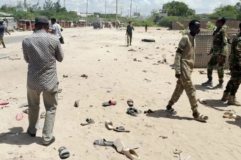 At least 10 reported killed in suicide bomb blast in Somalia