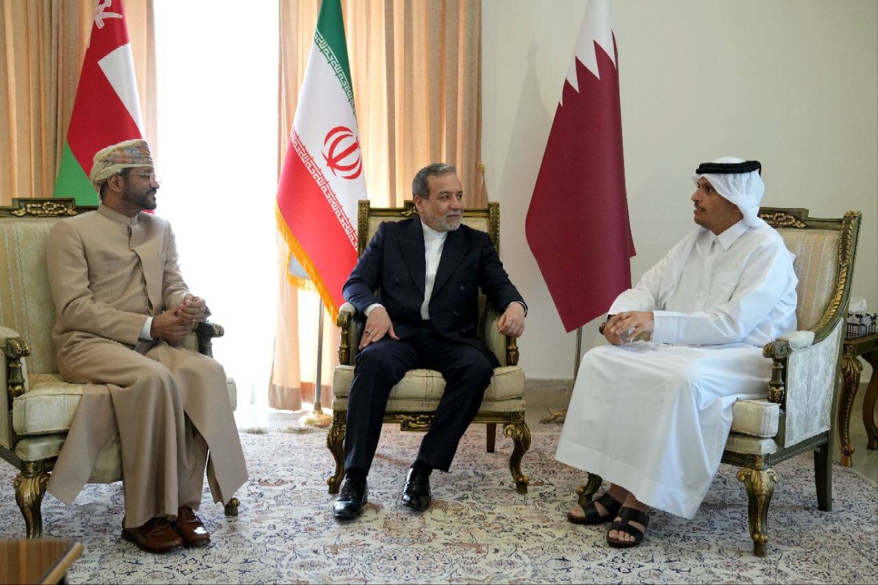 Foreign ministers of Iran, Oman, Qatar meet in Tehran