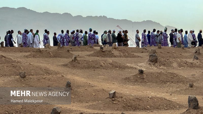 Pilgrims visit Al Baqi Cemetery during Hajj rituals