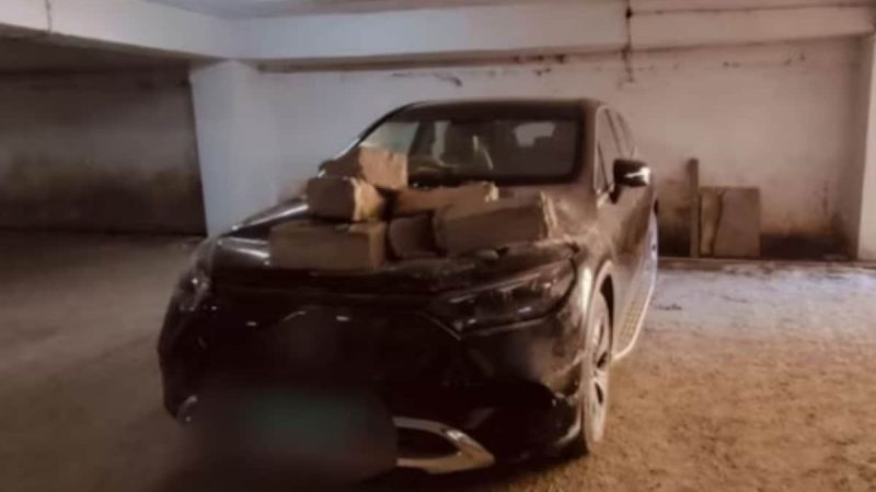 Bengaluru Valet Crashes Mercedes-Benz EQE In Attempt To Make Reel: Video