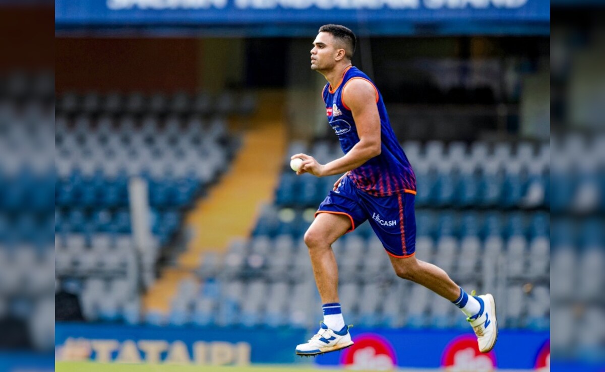 Arjun Tendulkar To Play For Mumbai Indians Against Delhi Capitals? 'Iconic' Social Media Post is Viral