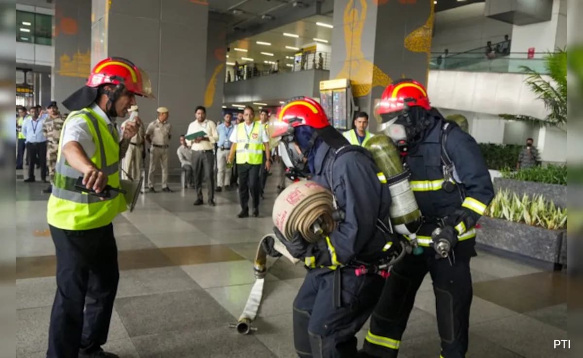 Delhi Observes 15-Minute Power Blackout In Emergency Preparedness Drill