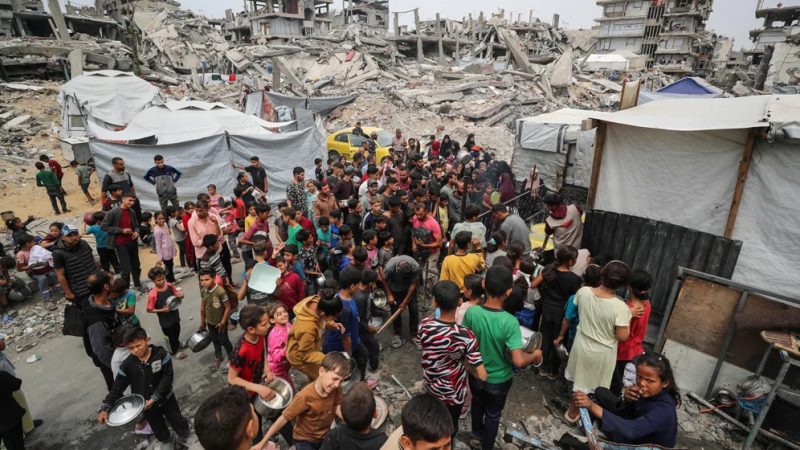 All Gaza bakeries close as flour, fuel run out amid Israel’s all-out brocade