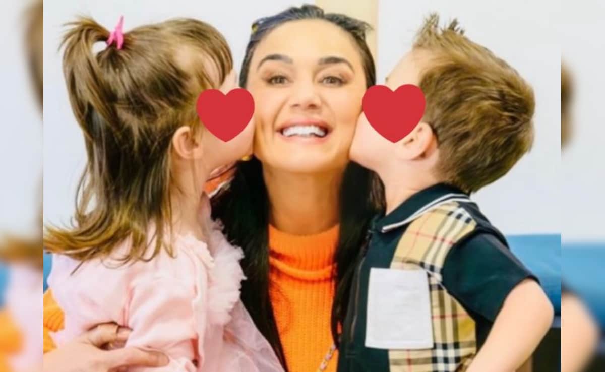 "Will Bring Out My Kali Avatar": Preity Zinta To Fans Clicking Kids' Pics