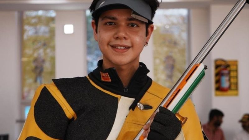 Karmakar Bags Bronze In Men's 50m Rifle 3P; India Continue To Top Tally