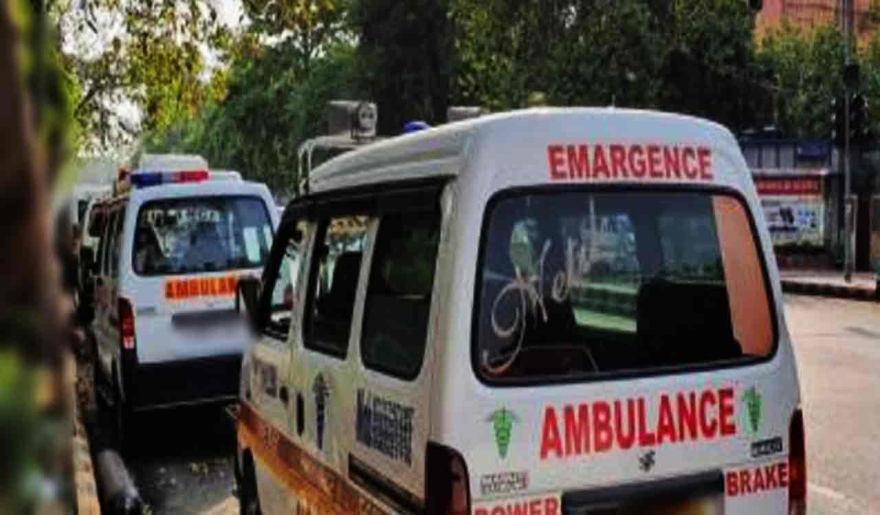 Ambulances sent for victims at Hyderabad’s Gulzar Houz fire accident had oxygen, says DPH