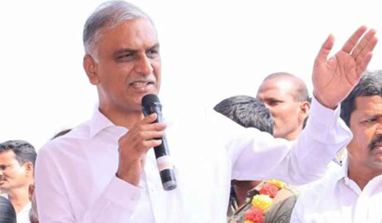 Harish Rao hits back at Uttam Kumar Reddy over paddy procurement delays