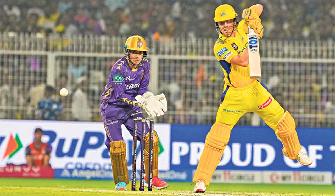 Dhoni the finisher delivers it for Chennai, Knight Riders out of contention for playoffs