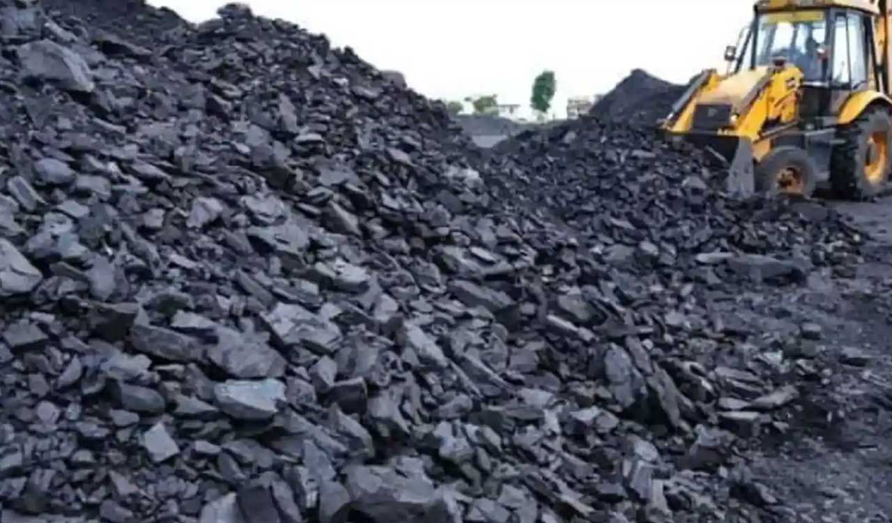 Coal India Ltd’s coal offtake drops to 63.4 MT in April