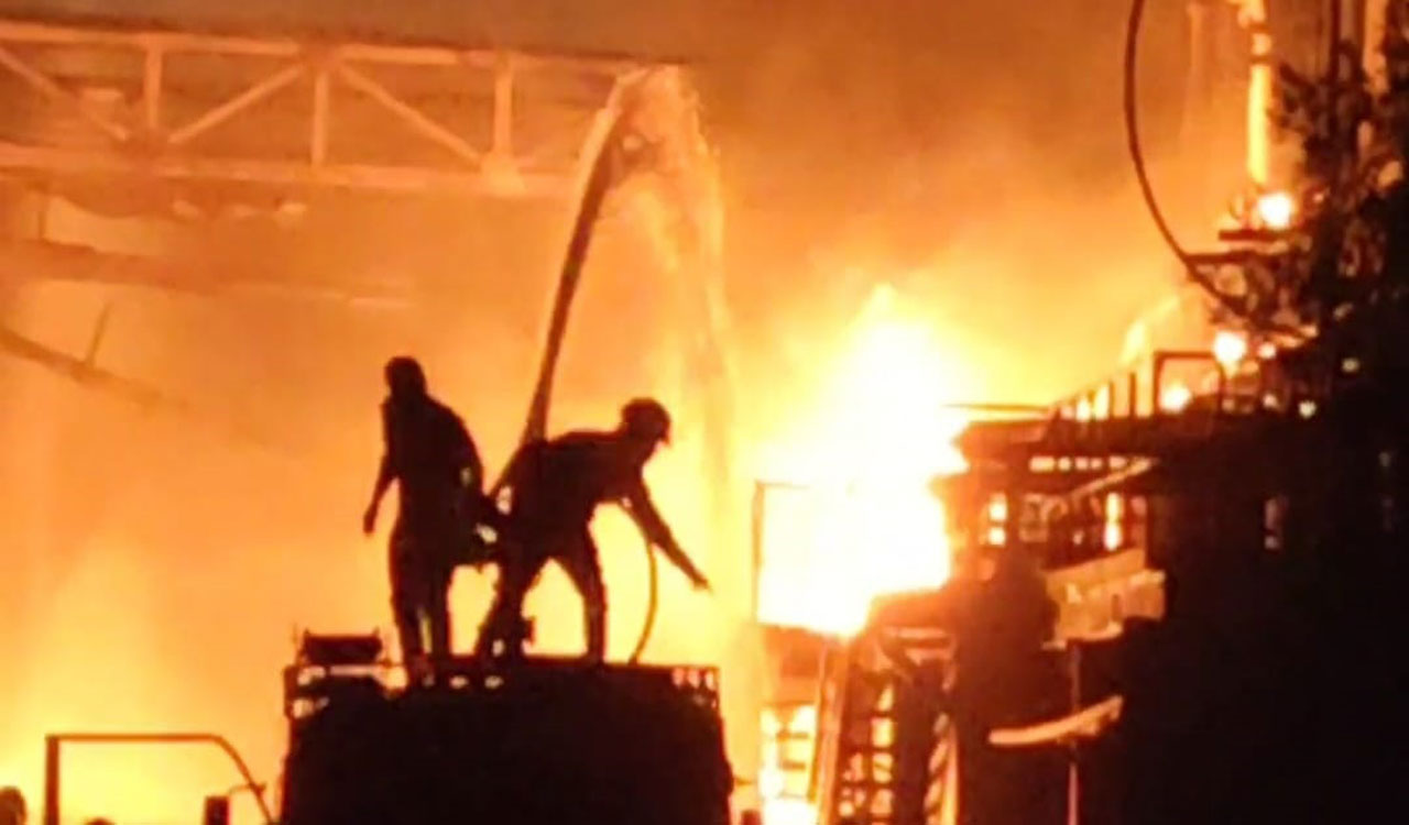 Hyderabad: Fire raging in Gulzar Houz jewellery shop, five injured so far