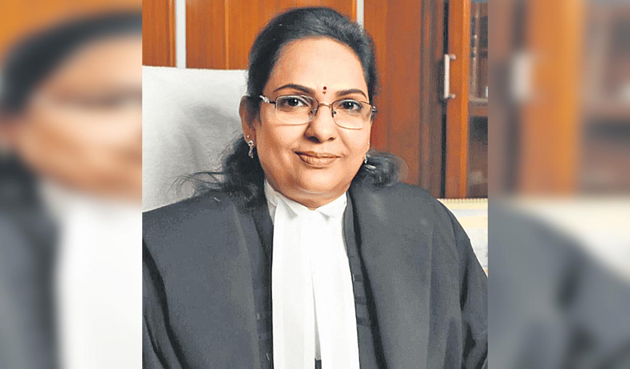 Sitting judge of Telangana High Court passes away at 61