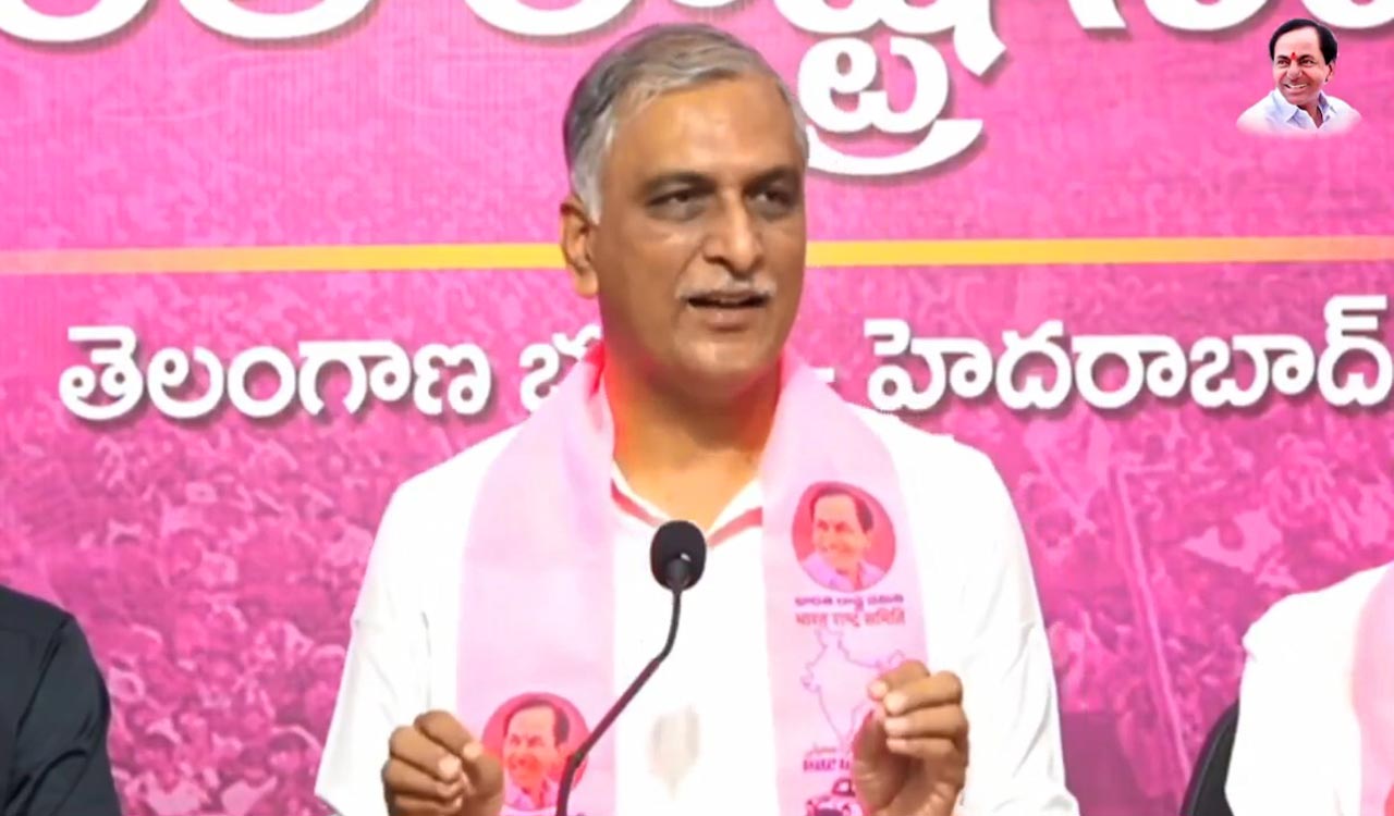 Harish Rao slams government over fee reimbursement delays