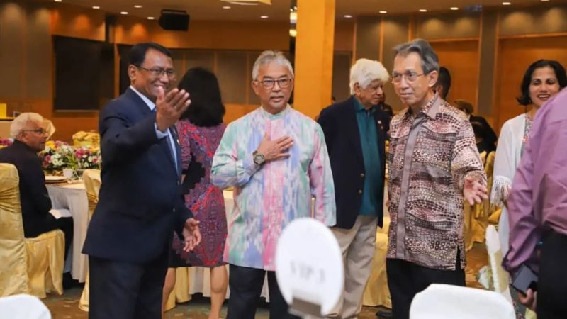 Hockey legend Ashok Kumar Dhyanchand honoured by King of Pahang in Kuala Lumpur