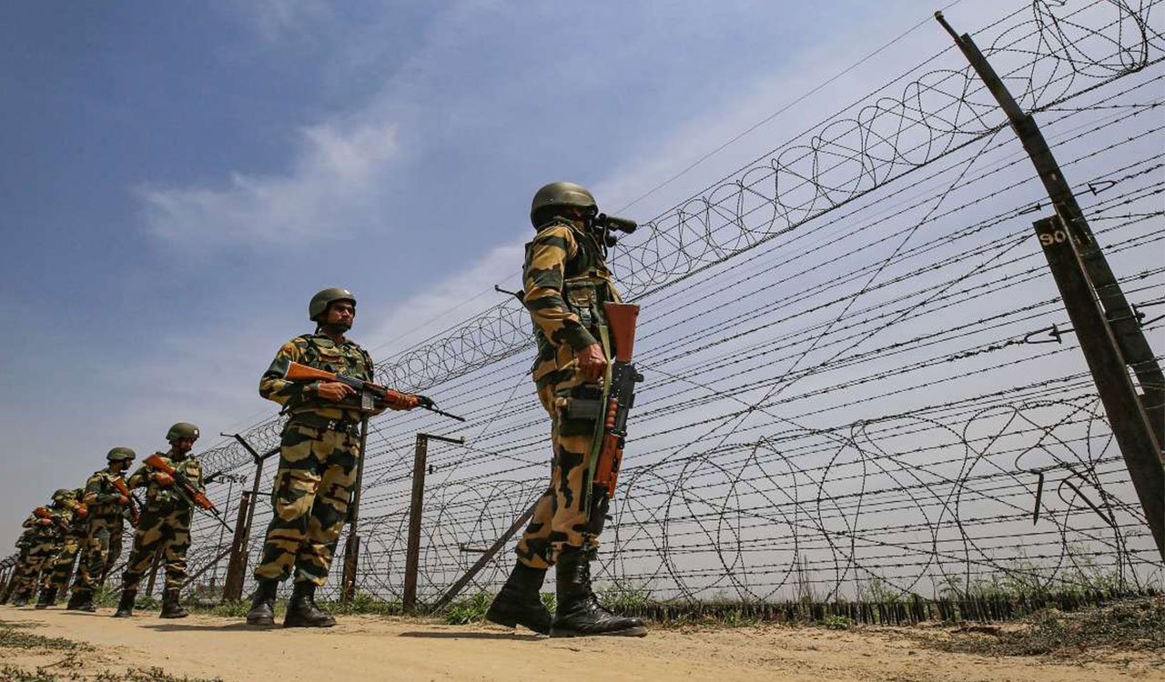 For 11th consecutive day, Pakistan resorts to firing on J&K LoC, Indian troops respond strongly