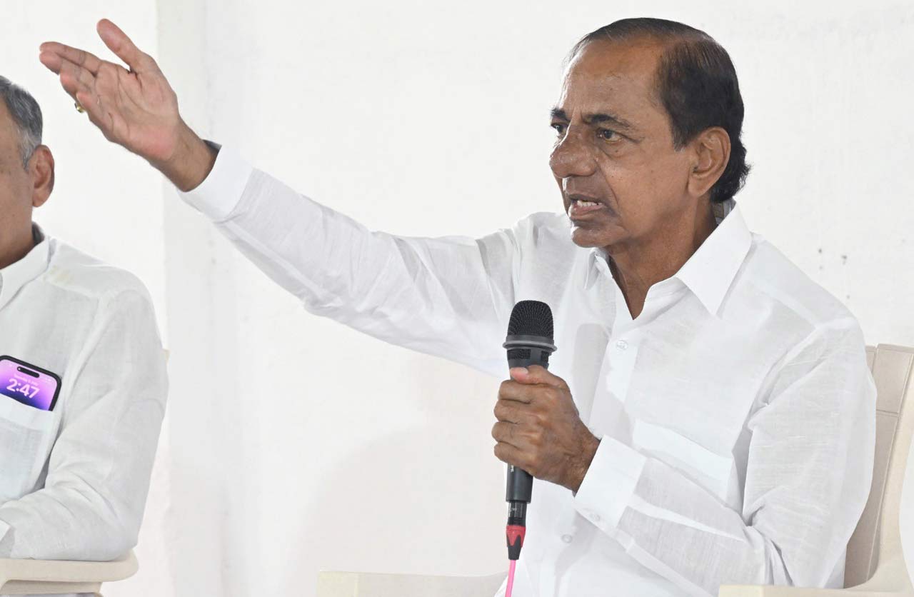 PC Ghosh Commission issues summons to KCR for hearing on June 5; notices to Harish, Etala too