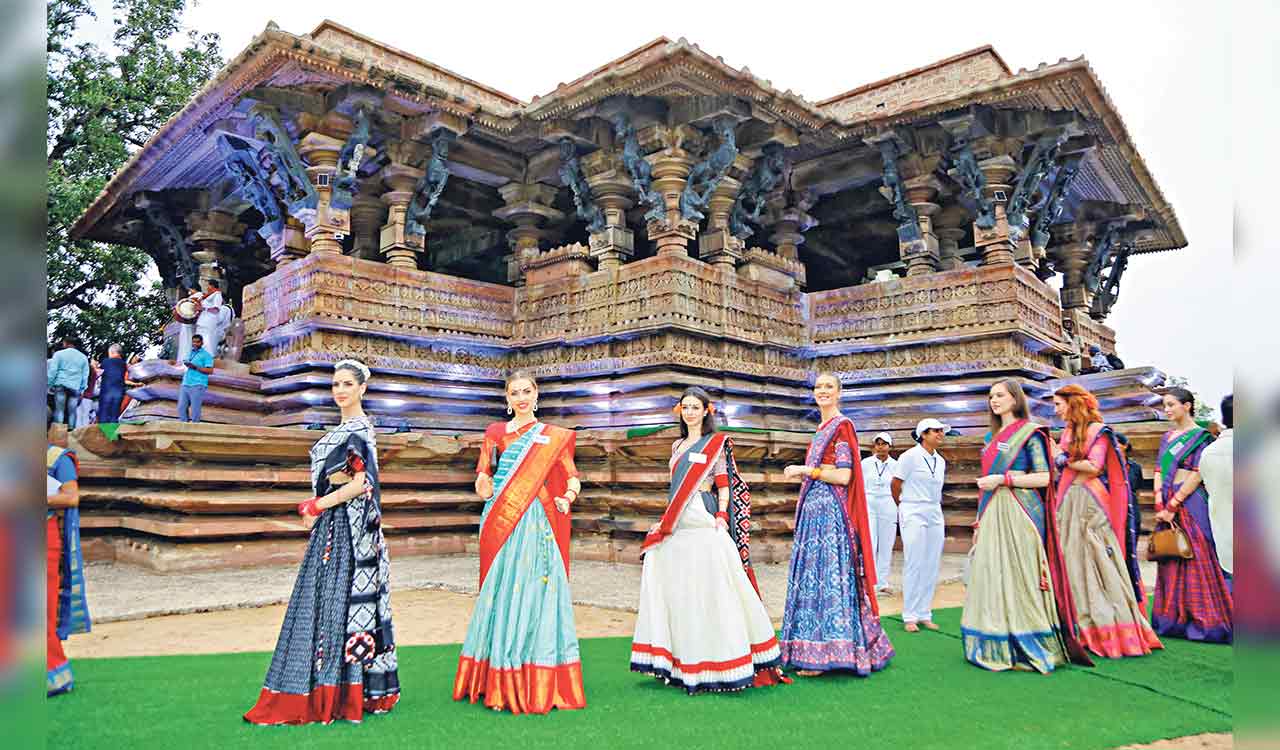 Telangana: Miss World contestants offer special prayers at historic Ramappa temple