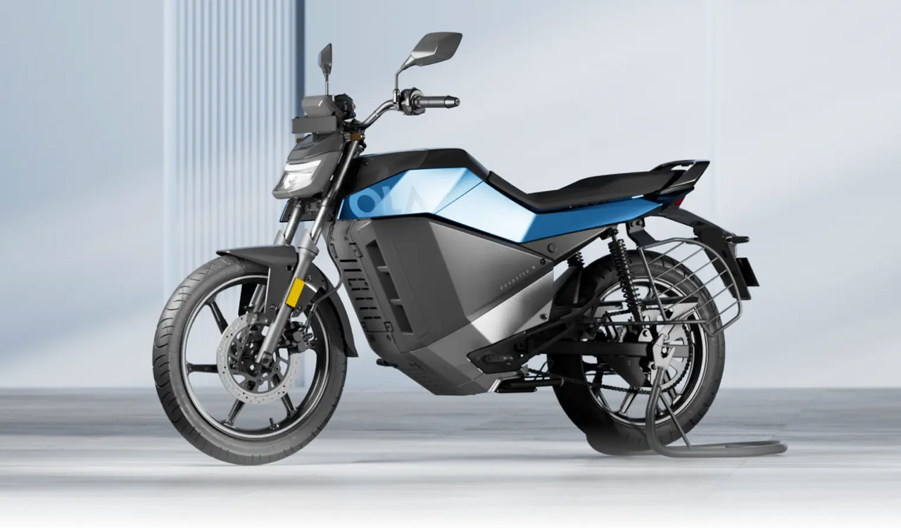 Ola starts deliveries of electric motorcycles under Roadster X portfolio, worth Rs 10,000 for first 5,000 customers