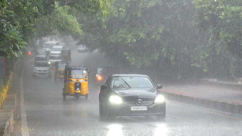 Unseasonal rains wreak havoc in erstwhile Karimnagar